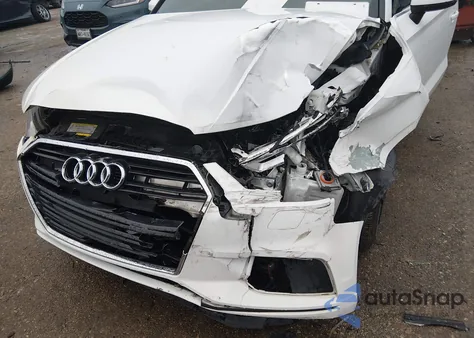 2018 Audi A3 2.0T Premium z USA, uszkodzony, nr VIN WAU6ULFF7J1073130